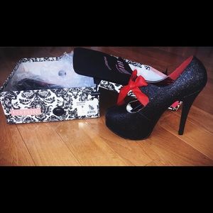 Bordello Never Worn Black Sparkly Platform Heels